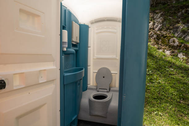 Best VIP or Luxury Restroom Trailers  in Granite Bay, CA